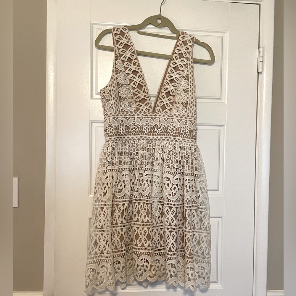 Ivivi White Lace Summer Dress